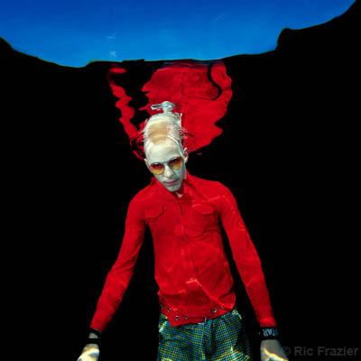 Underwater Fashion photography